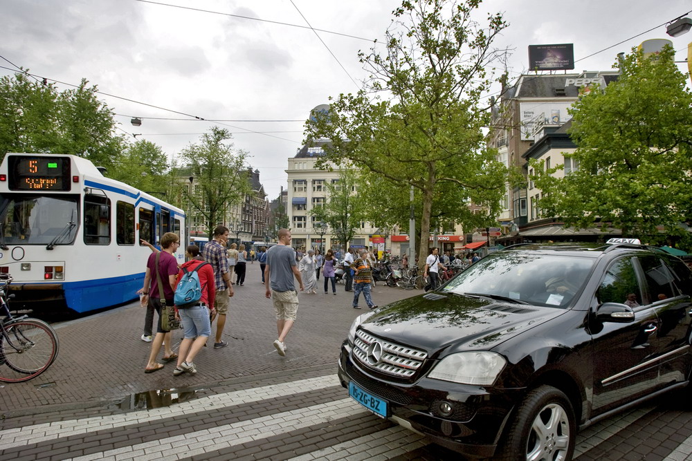 Leidseplein, taxichauffeur