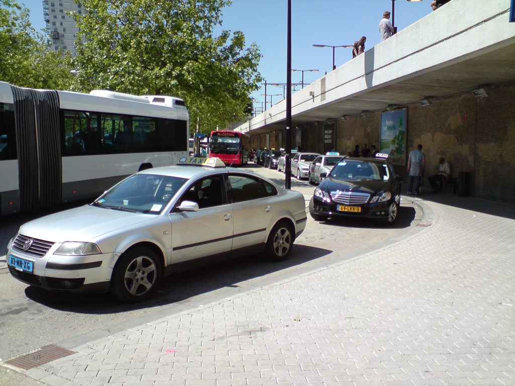 taxi, station, Tilburg