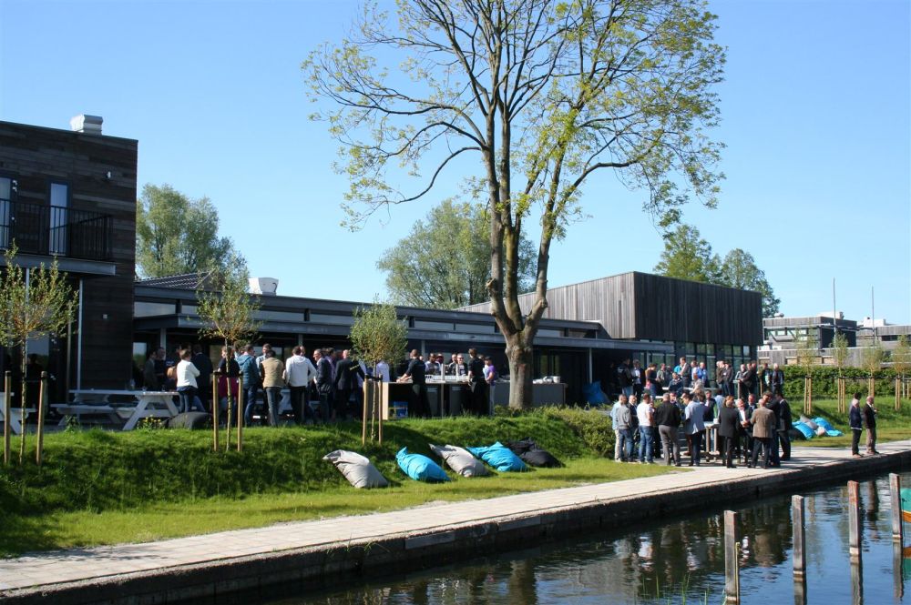 innstyle_terras_foyer_1.0_met_mensen_Large, nationale taxidag