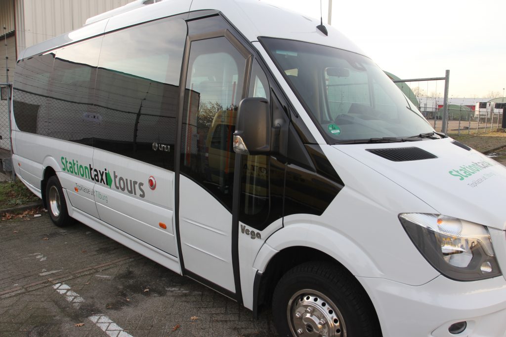 Taxibus 20 personen, Stationtaxi