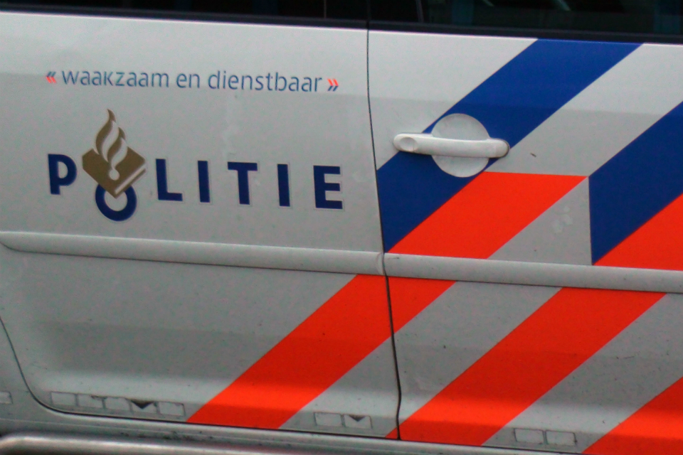 Foto van een politieauto.