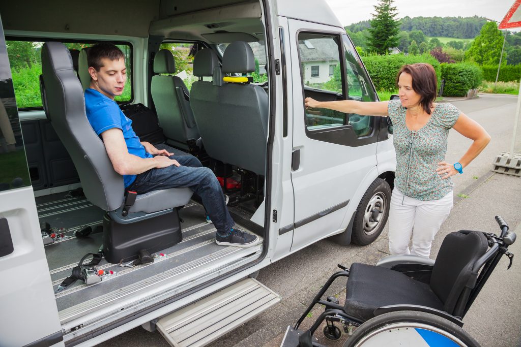 Rolstoelbus. Foto: iStock / Jan Schneckenhaus