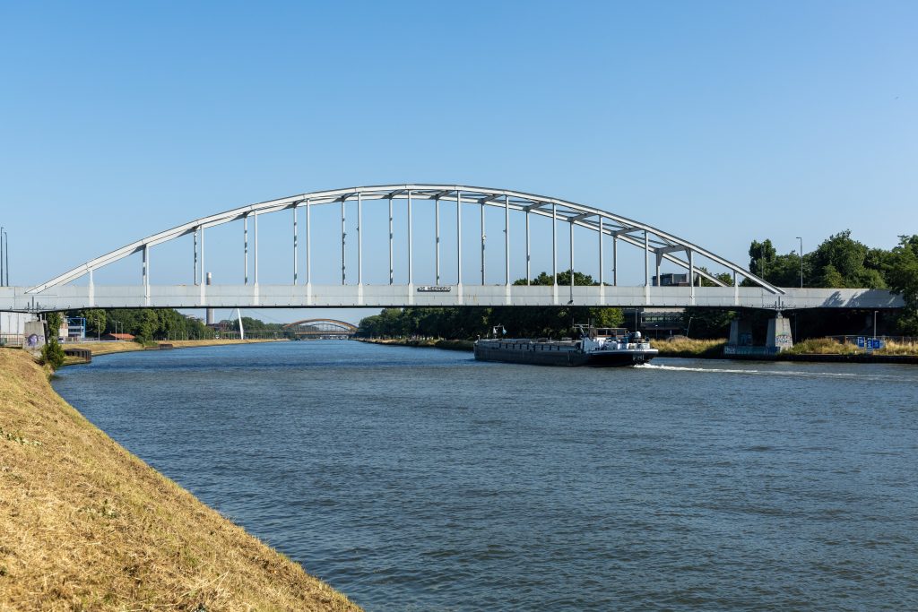 Amsterdam-Rijnkanaal